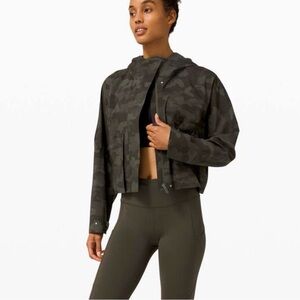 Lululemon Rain Chaser Jacket Heritage 365 Camo Dark Olive
